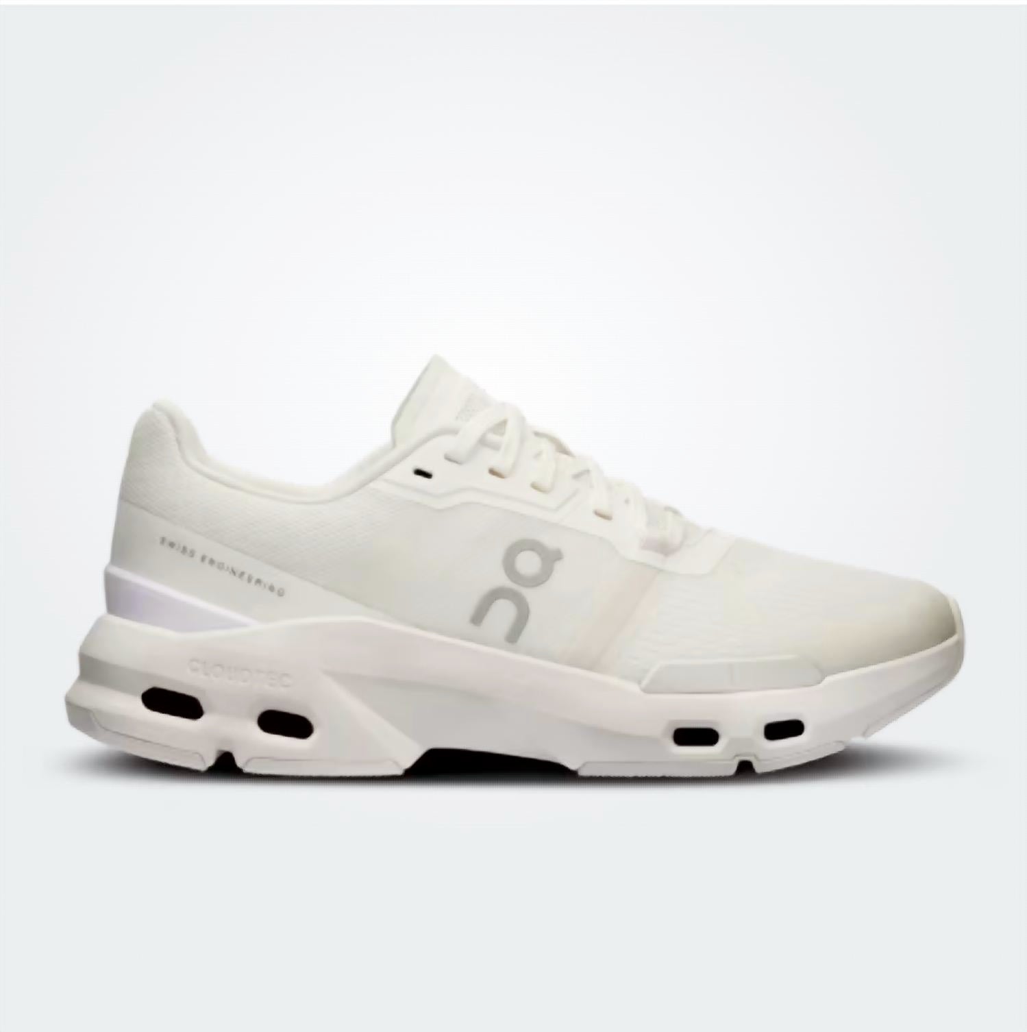 On - Women's Cloudpulse Sneakers