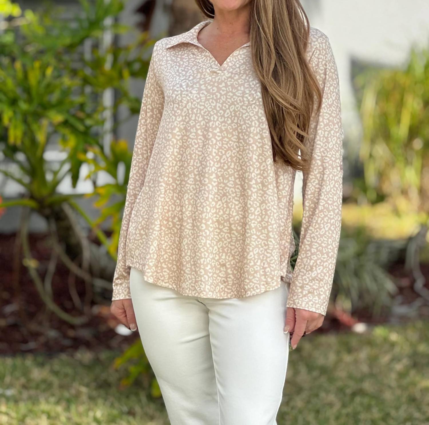 Southern Grace - Gemma V-neck Top