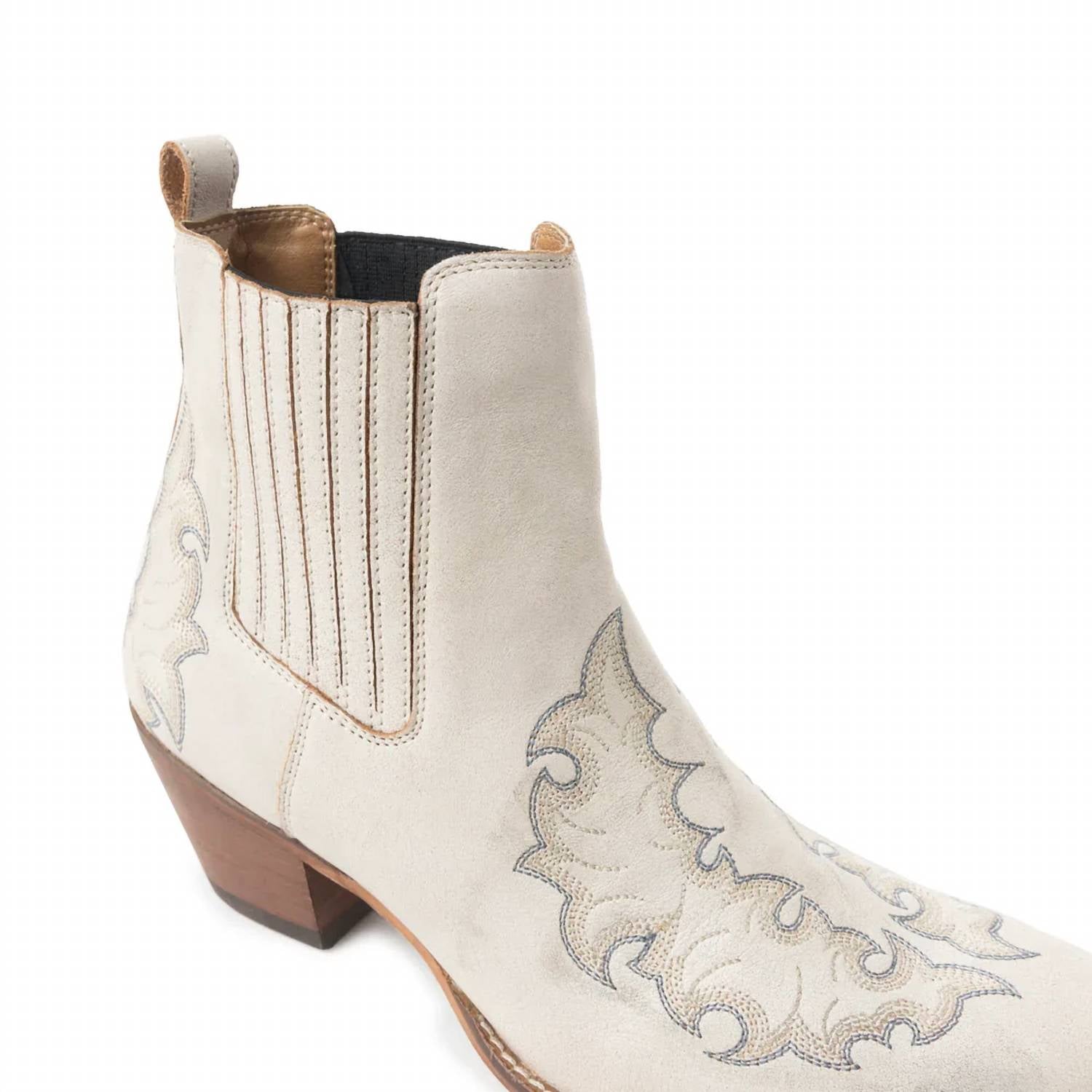 Myra - Women's Dearling Ranch Booties