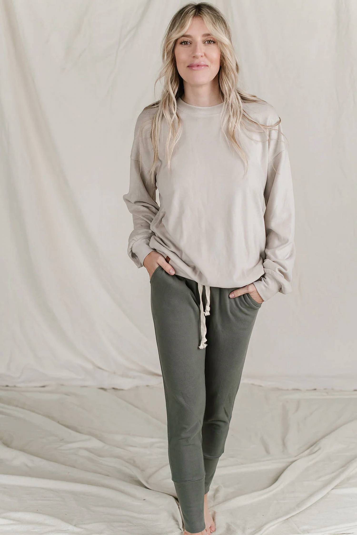 Ampersand Ave - Performance Fleece University Pullover Sweater