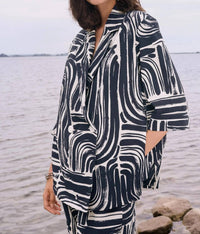 Joseph Ribkoff - Abstract Double-breasted Blazer