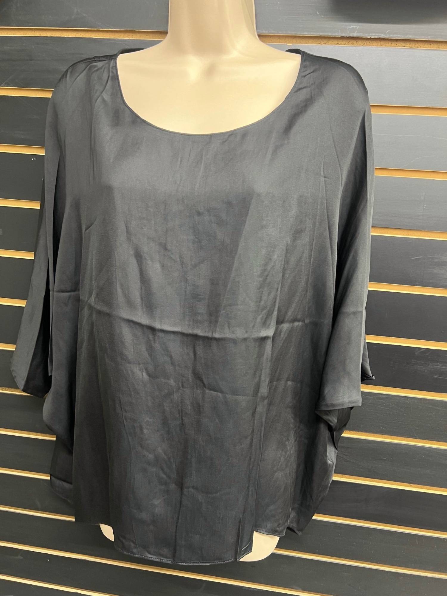 Ee:Some - Women's Satin Elegance Top