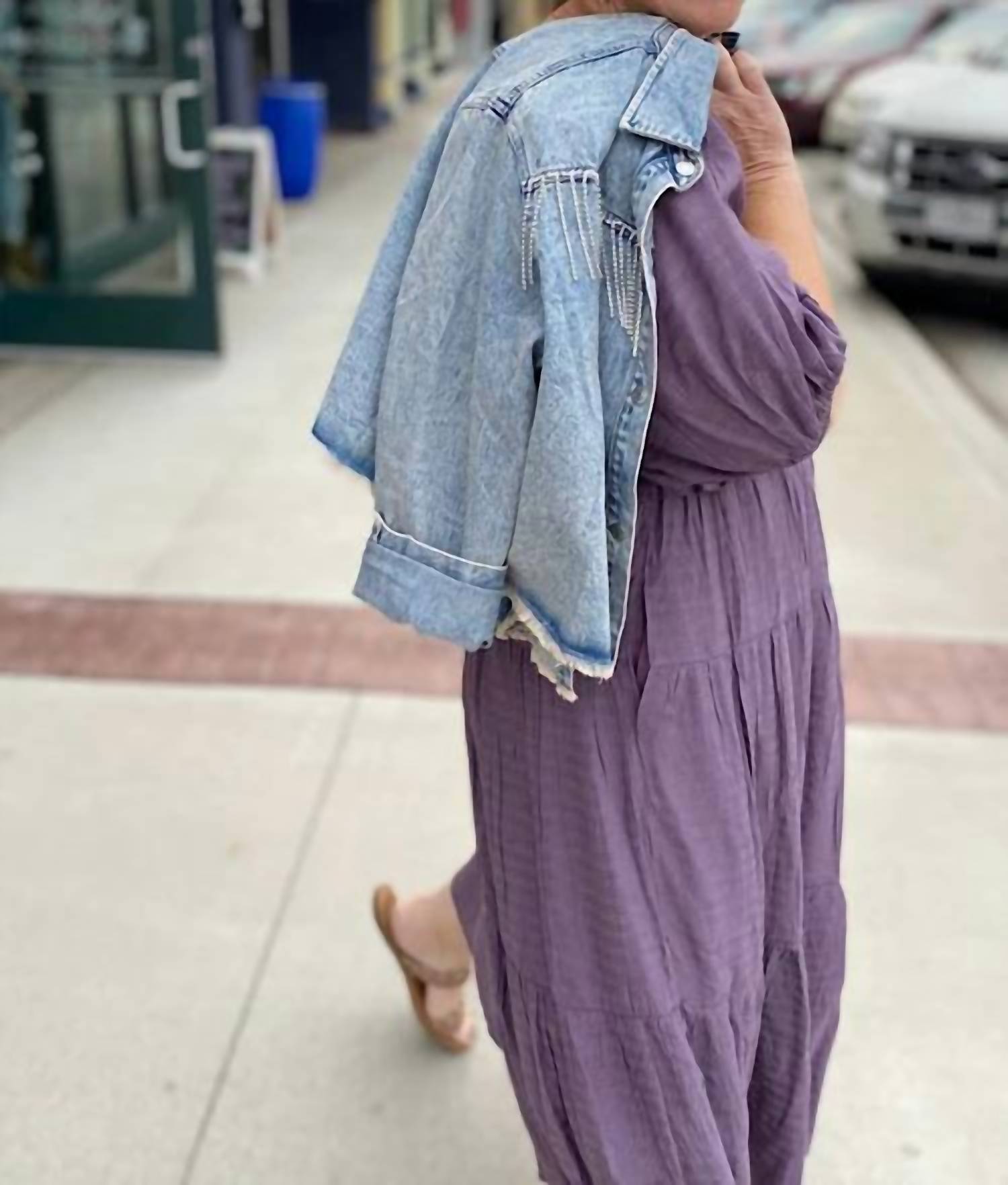Geegee - Women's Cropped Denim Jacket