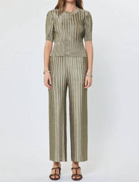 Current Air - Tanya Pleated Short Sleeve Top
