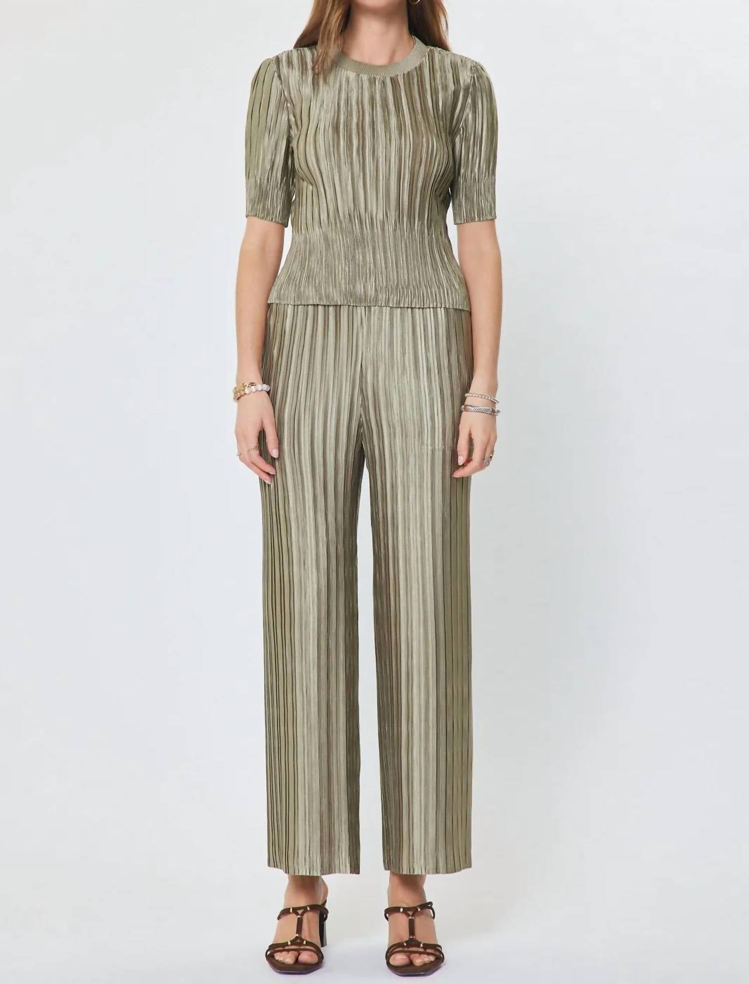 Current Air - Tanya Pleated Short Sleeve Top