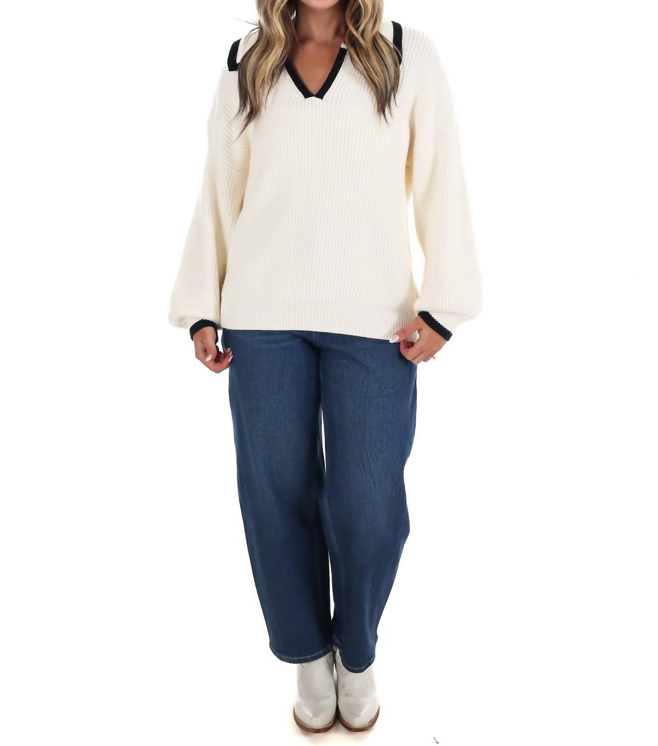 She + Sky - City Stroll V-Neck Sweater