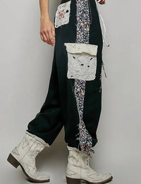POL Floral Pants in black - women's pants - detail view