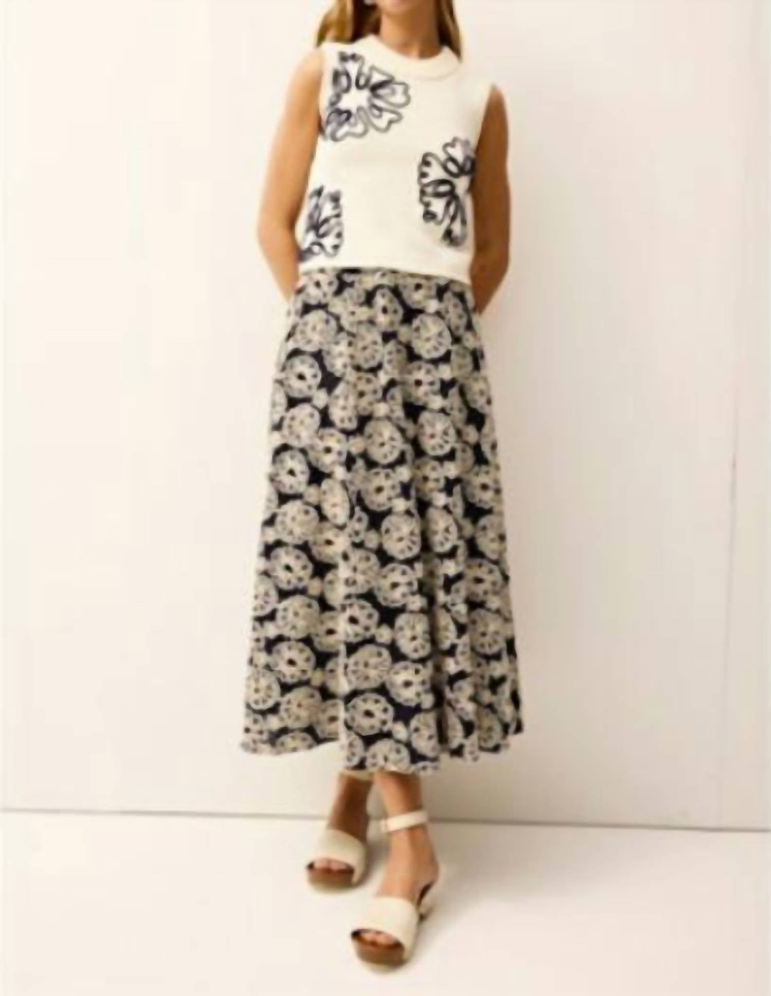 Marie Oliver - Natasha Embroidered Flower Detail Top