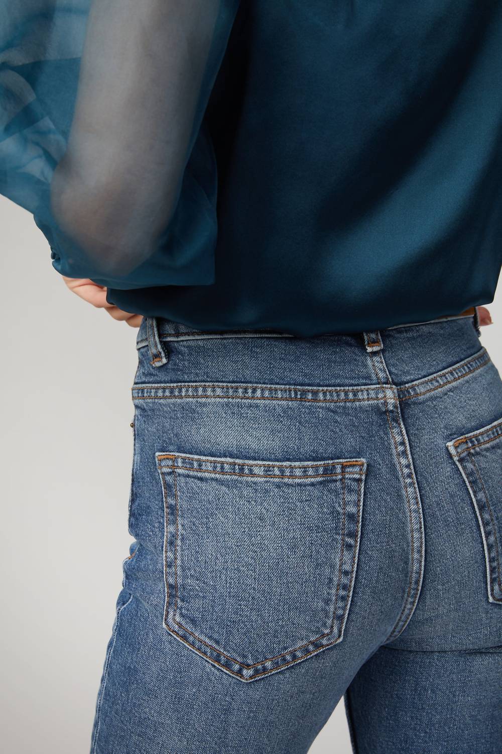 BUTTON FLY JEANS