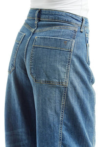 tractr High Rise Barrel Crop Jeans in blue - women's jeans - view 4