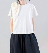 Psophia - Short Sleeve Poplin Top With Flower Detail