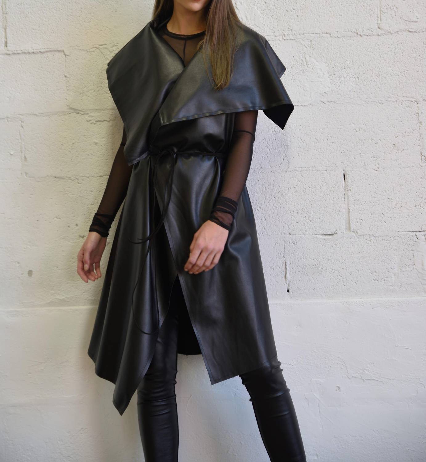 Simply Mila - Uneven Sleeveless Coat