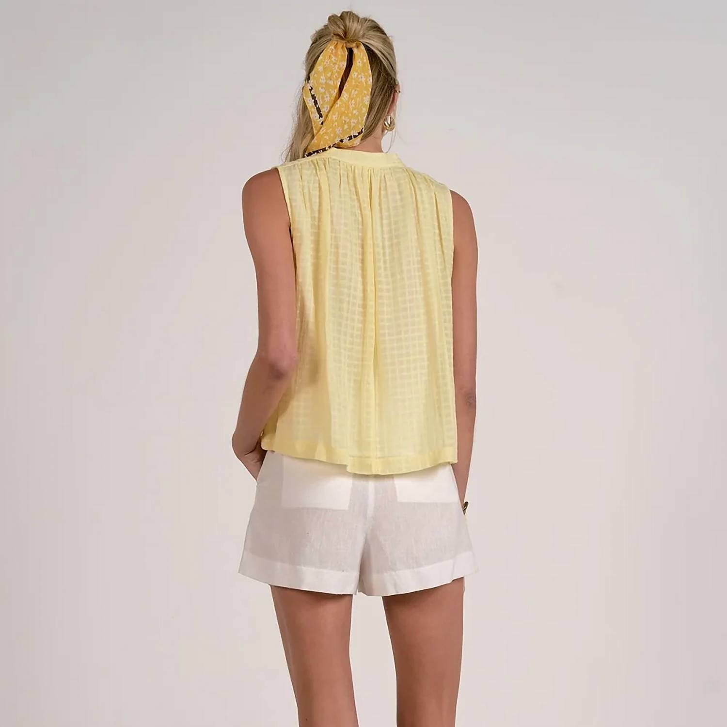 Elan - Woven Tie V-neck Sleeveless Flowy Top