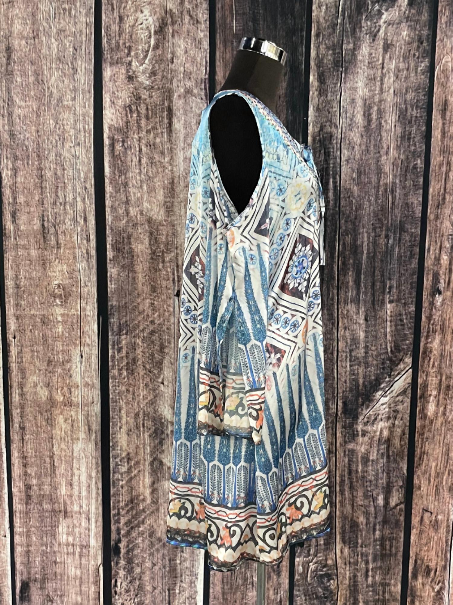 PRINTED COLD SHOULDER DRESS