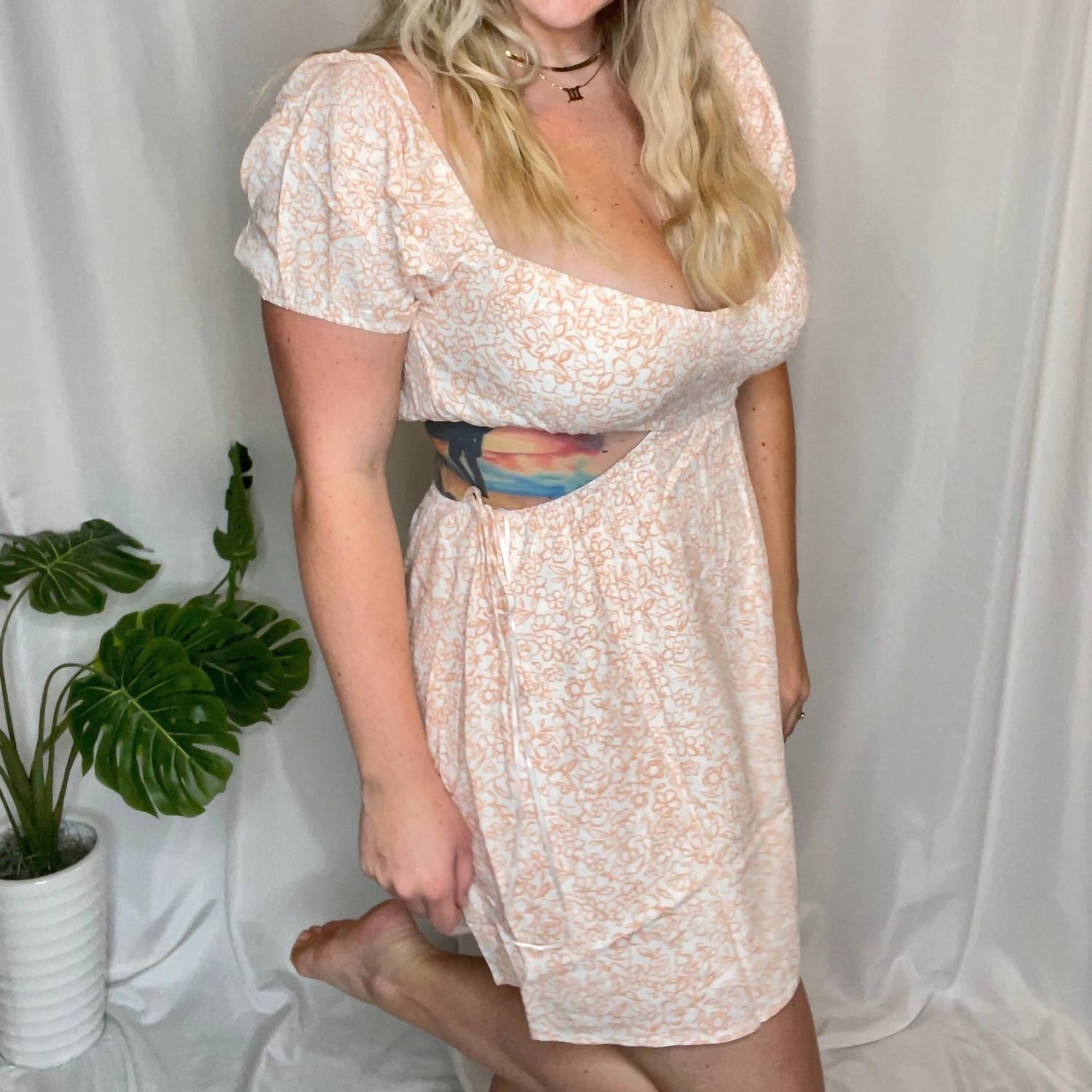 Le Lis - Oaklee Floral Cut Out Dress