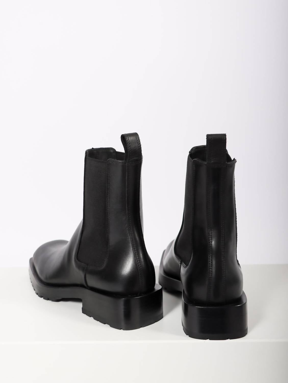 Mattia Capezzani - Men's Matrix Chelsea Boot