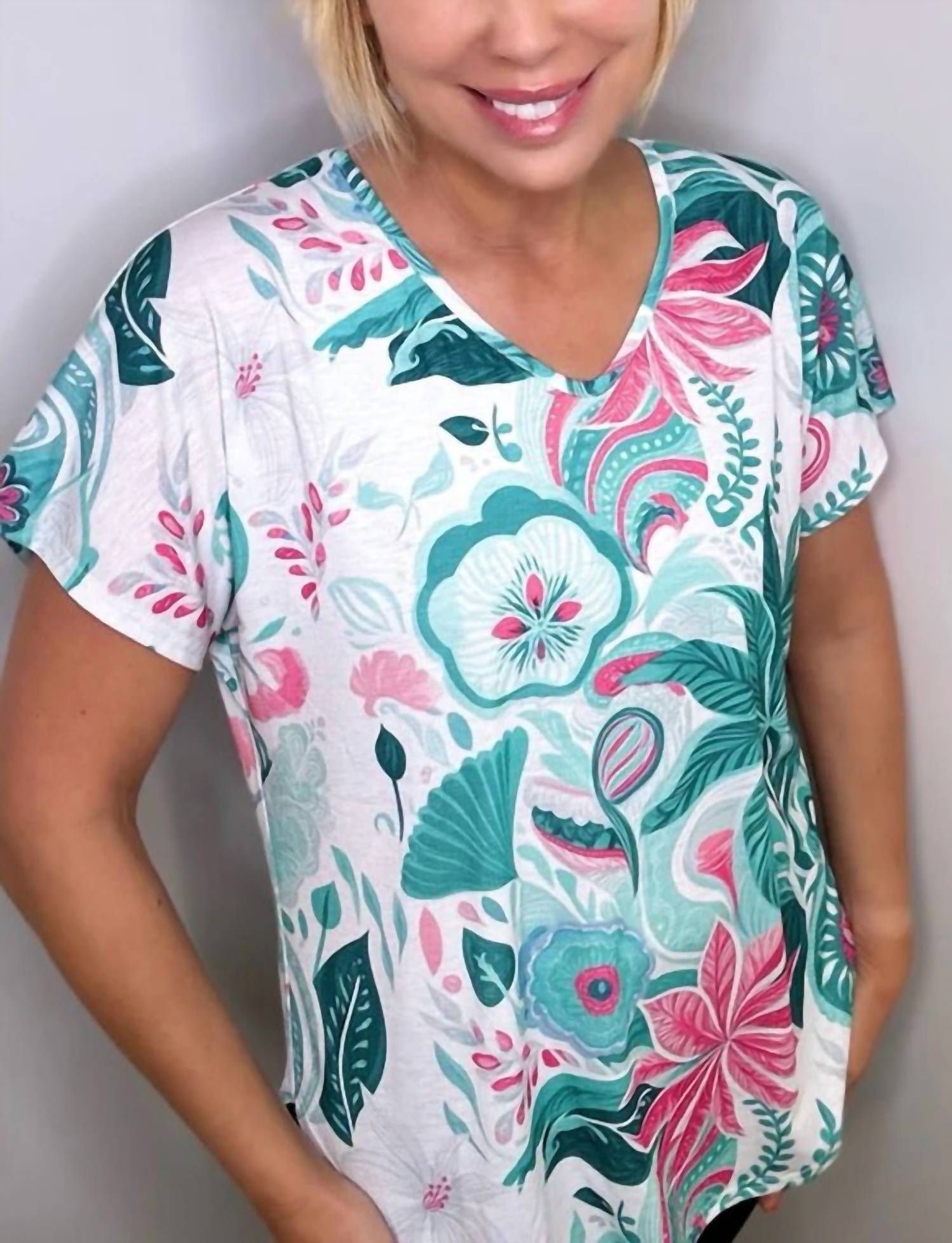 Ethyl - Madrid Tropical Flower Tunic Tee Top
