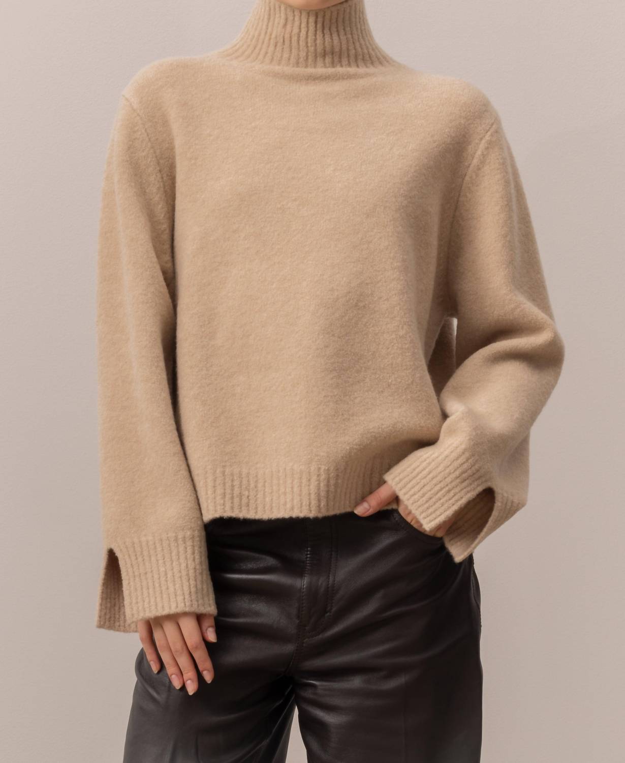 Allude - Pull Over Mock Neck Sweater