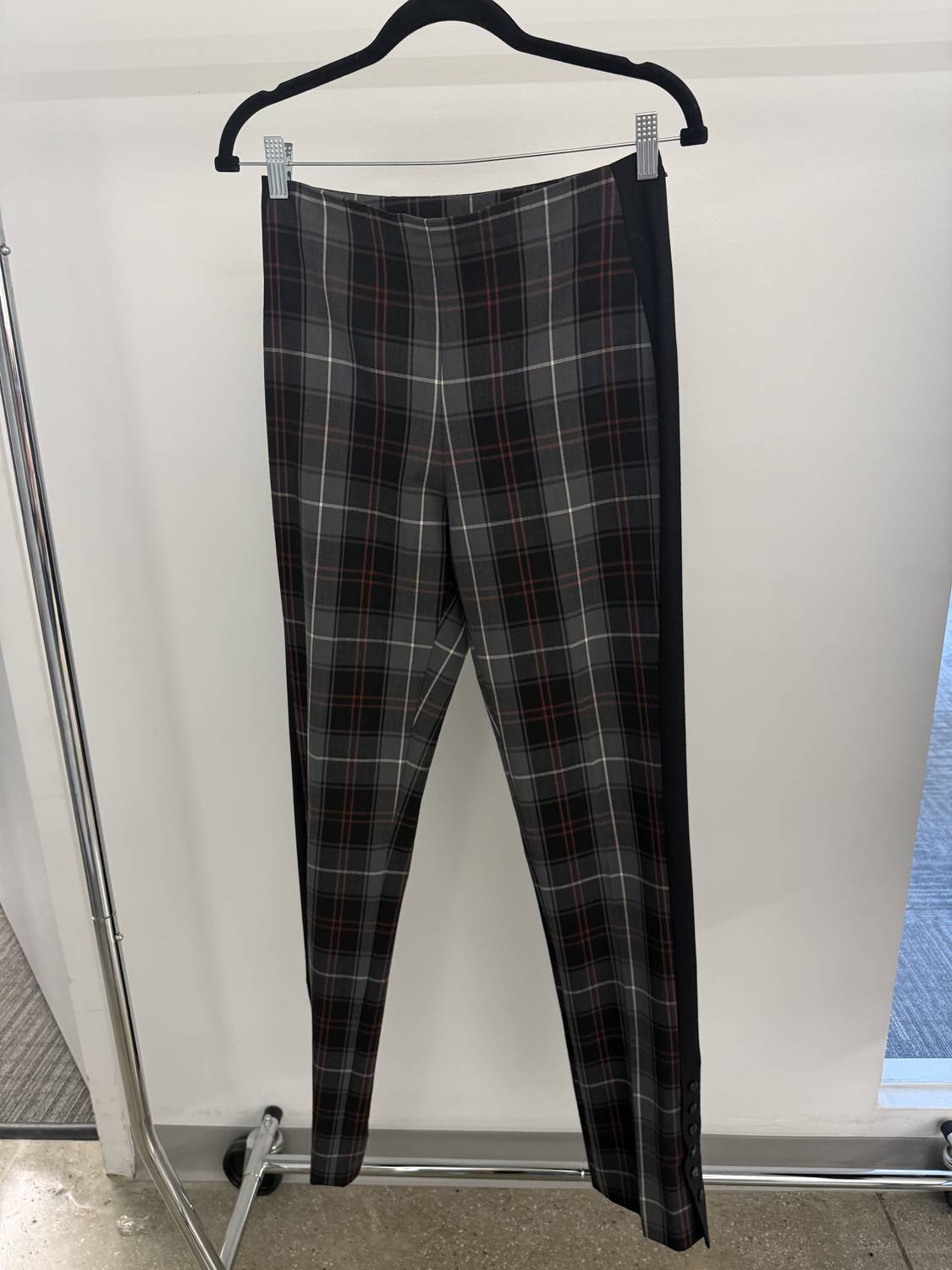 Pier Antonio Gaspari Women's High-Rise Relaxed Pants in white grey red plaid - women's pants