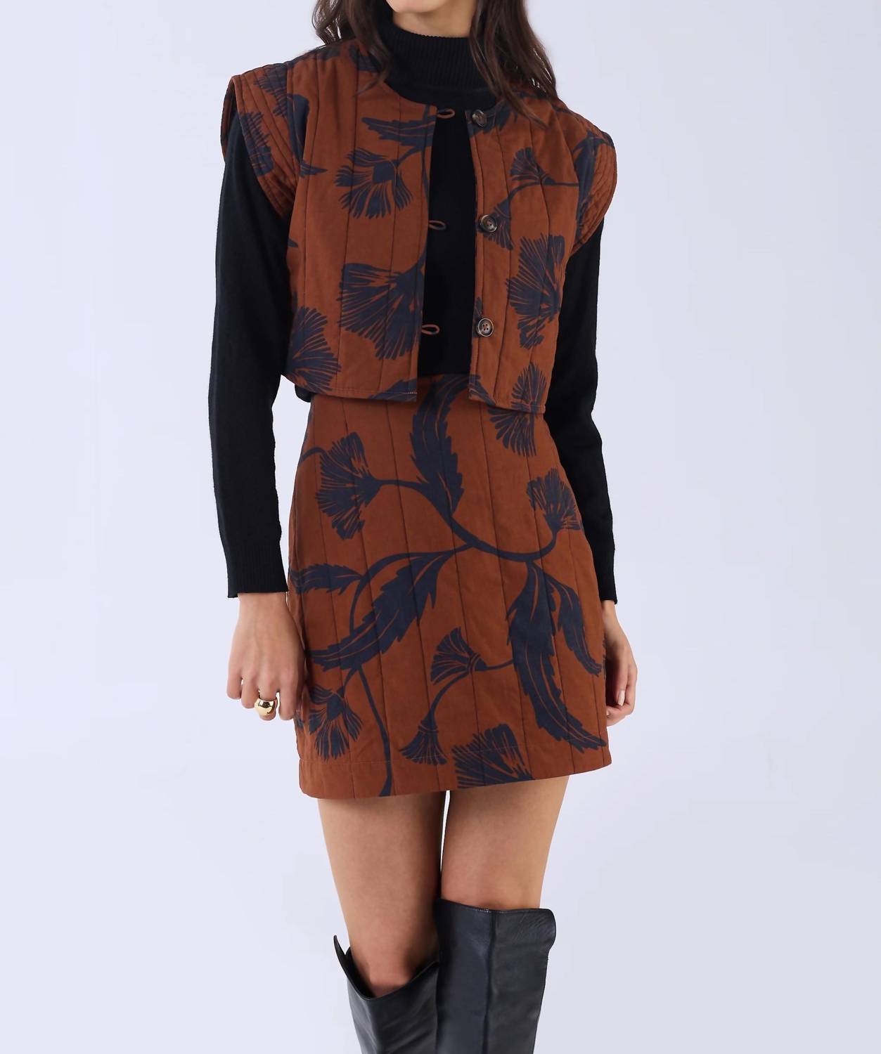 Beyond By Vera - Lennon Floral Mini Skirt