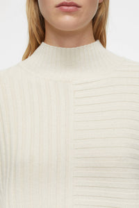 Closed - Turtle Neck Pullover