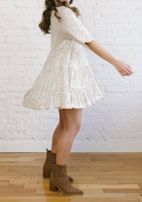 Lara Daisy - Benny Babydoll Mini Dress