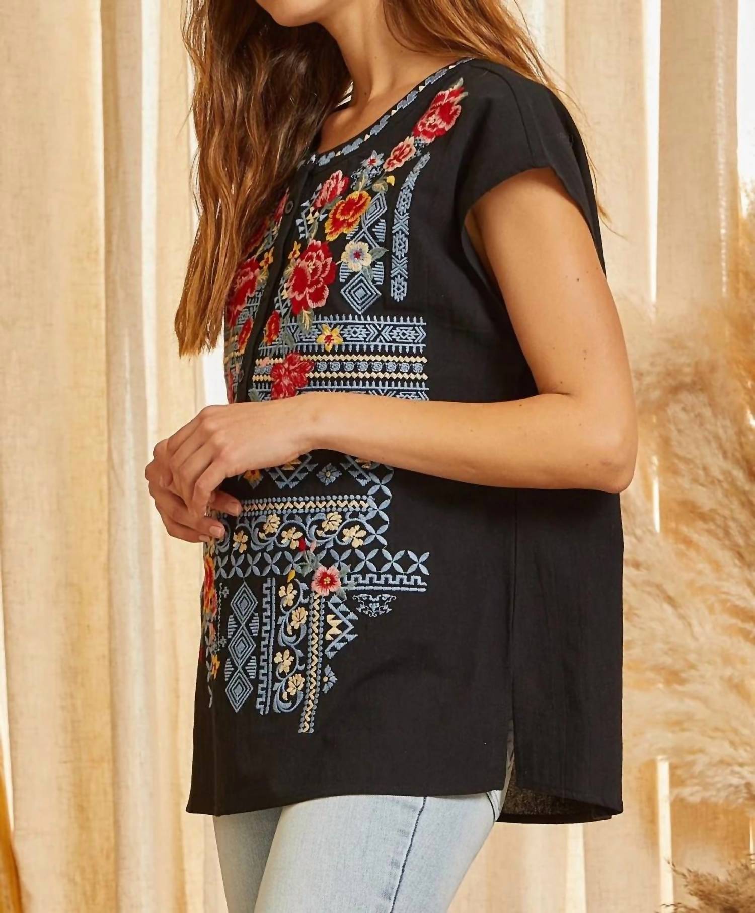 Andree By Unit - Floral Embroidered Dolman Blouse