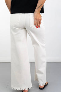 Risen - Larissa Eyelet High-rise Crop Jeans