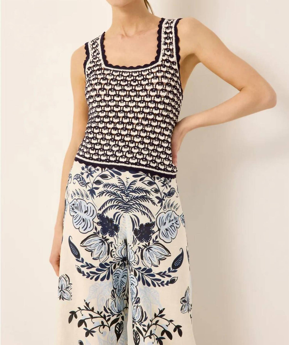 Marie Oliver - Ella Square Neck Top