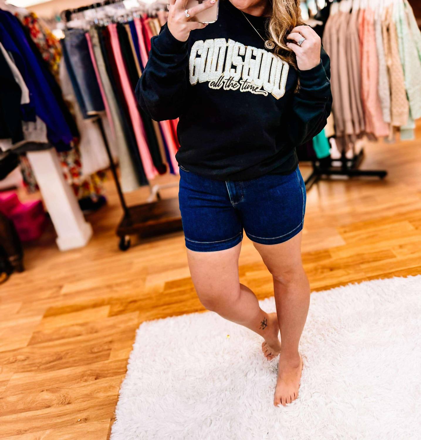Judy Blue - Slay The Day Tummy Control Shorts
