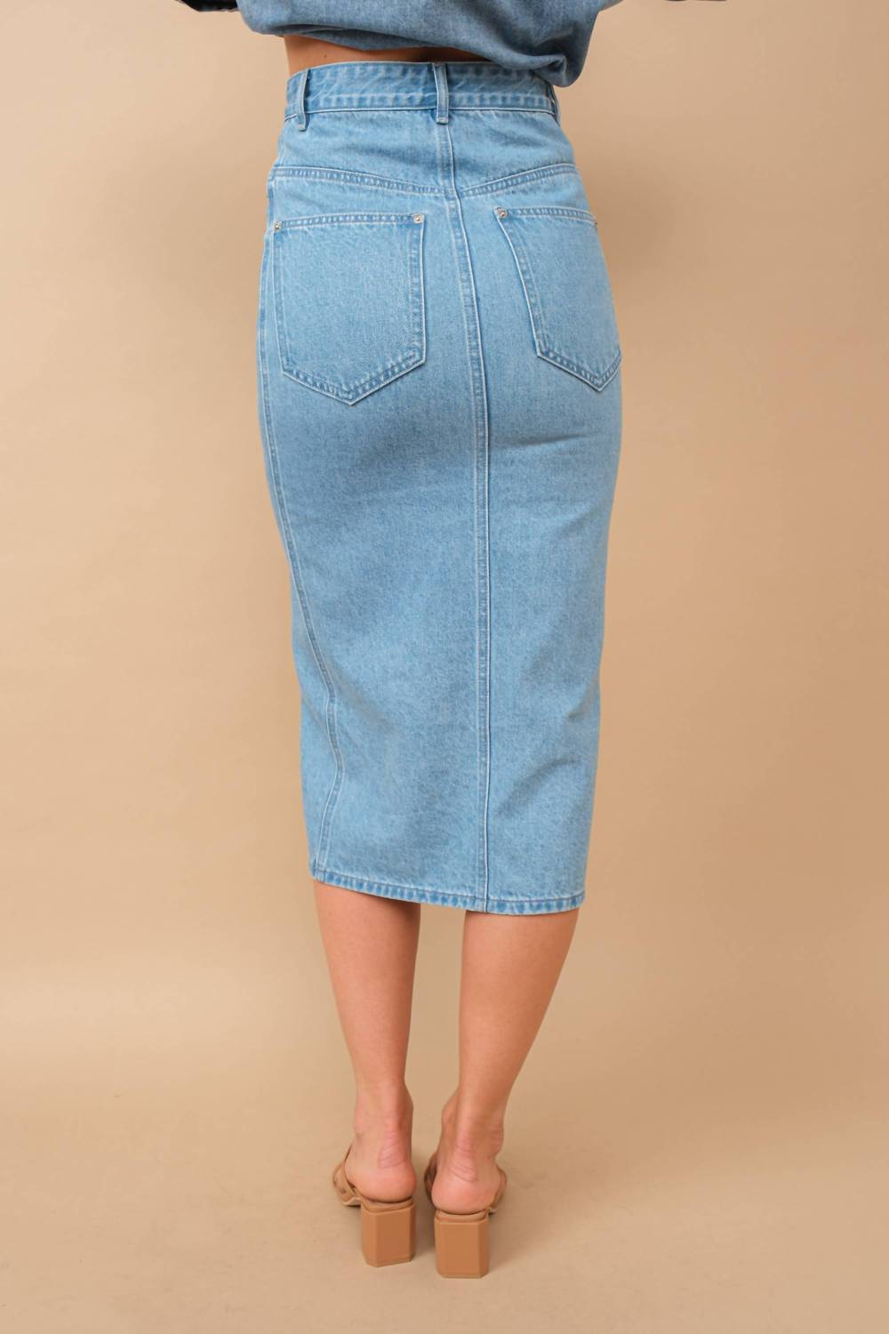 Blue B Mid Rise Fitted Button Up Midi Denim Pencil Skirt in light wash - women's skirt - detail view