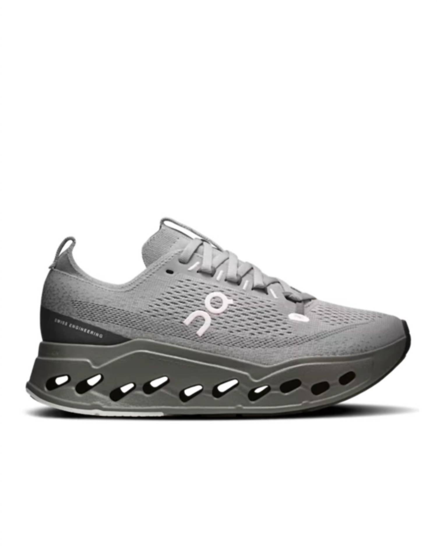 On - Women's Cloudsurfer Max Running Shoe