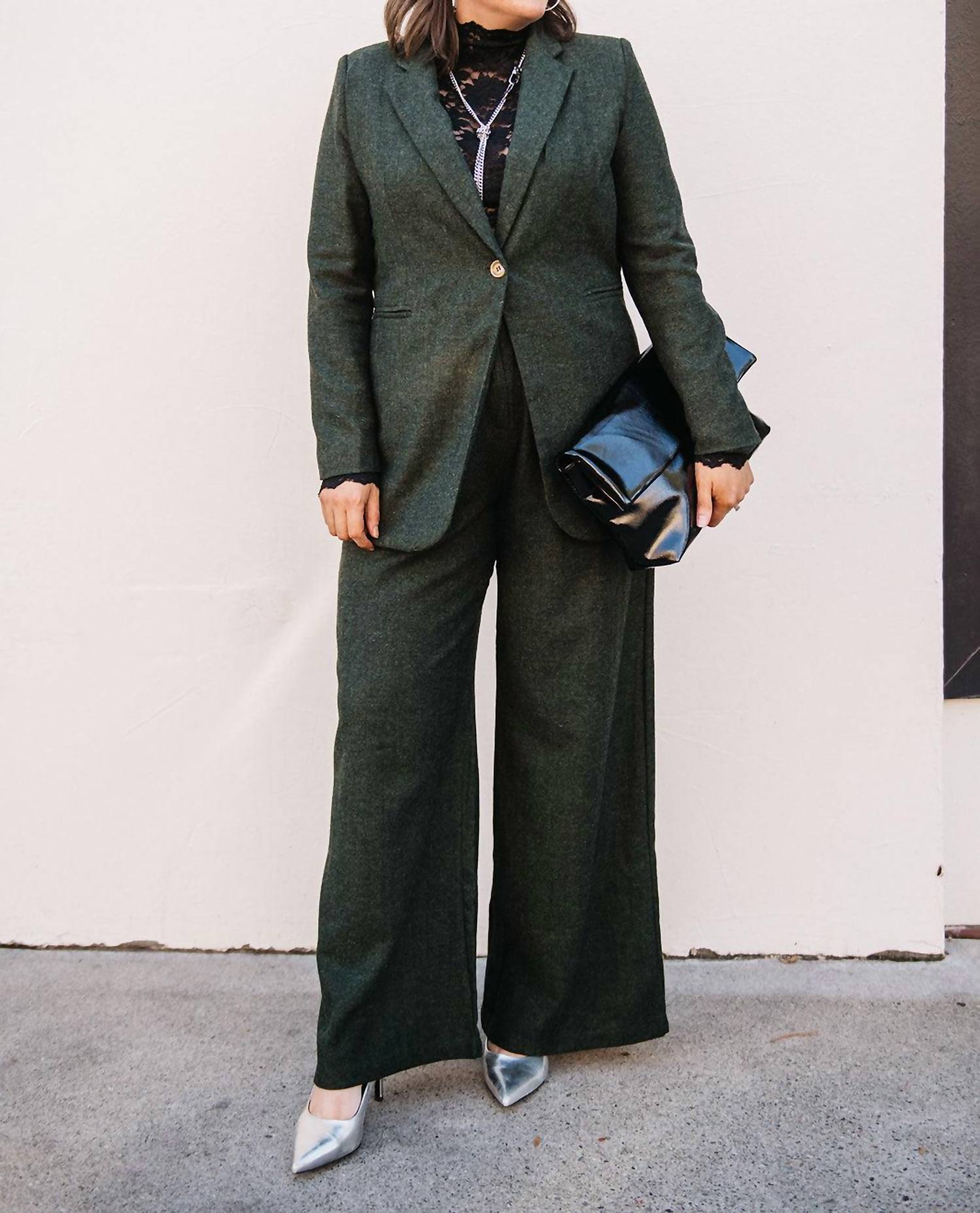Self Contrast - Wide Leg Pants
