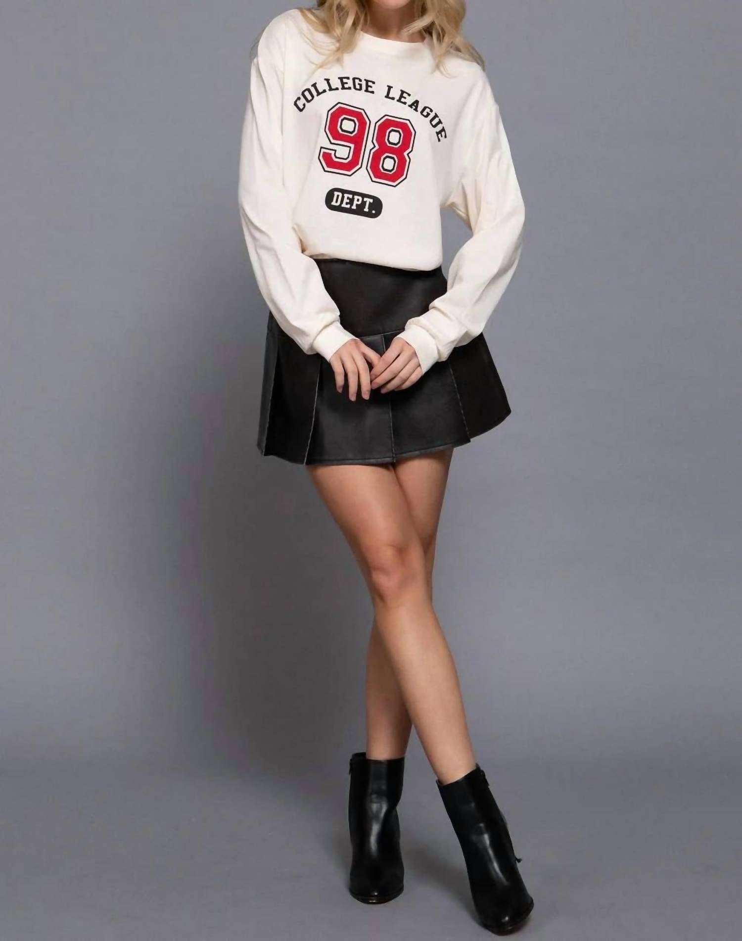 Active Basic - Long Sleeve Printed Detail Top