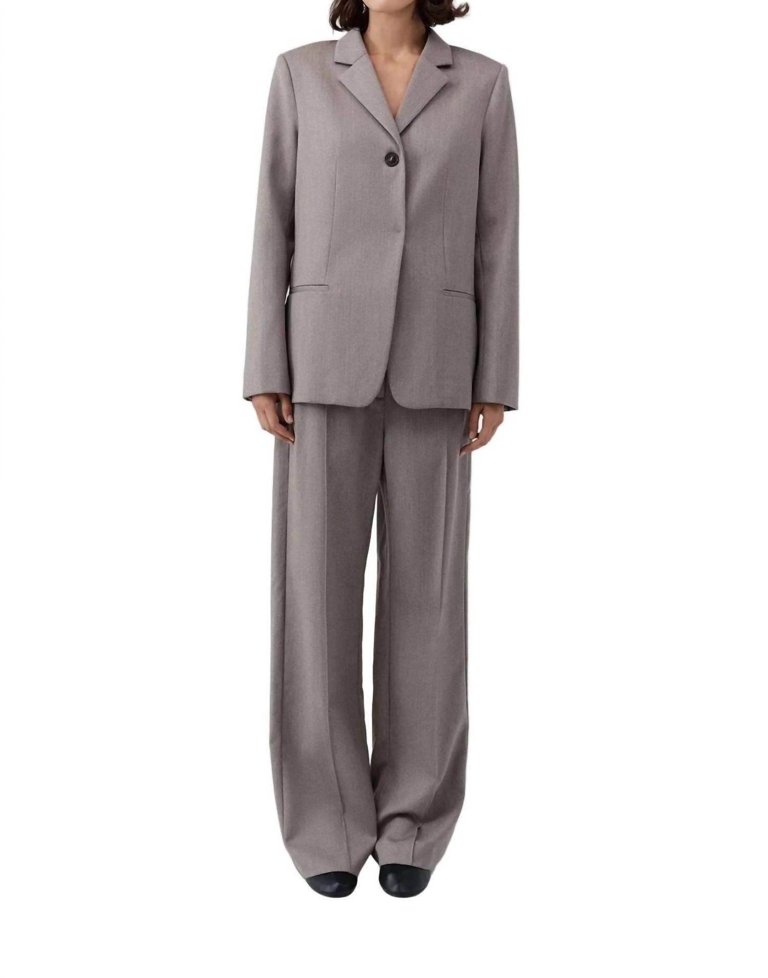 St. Agni Women's 90s Wool Blazer in doe - women's jacket