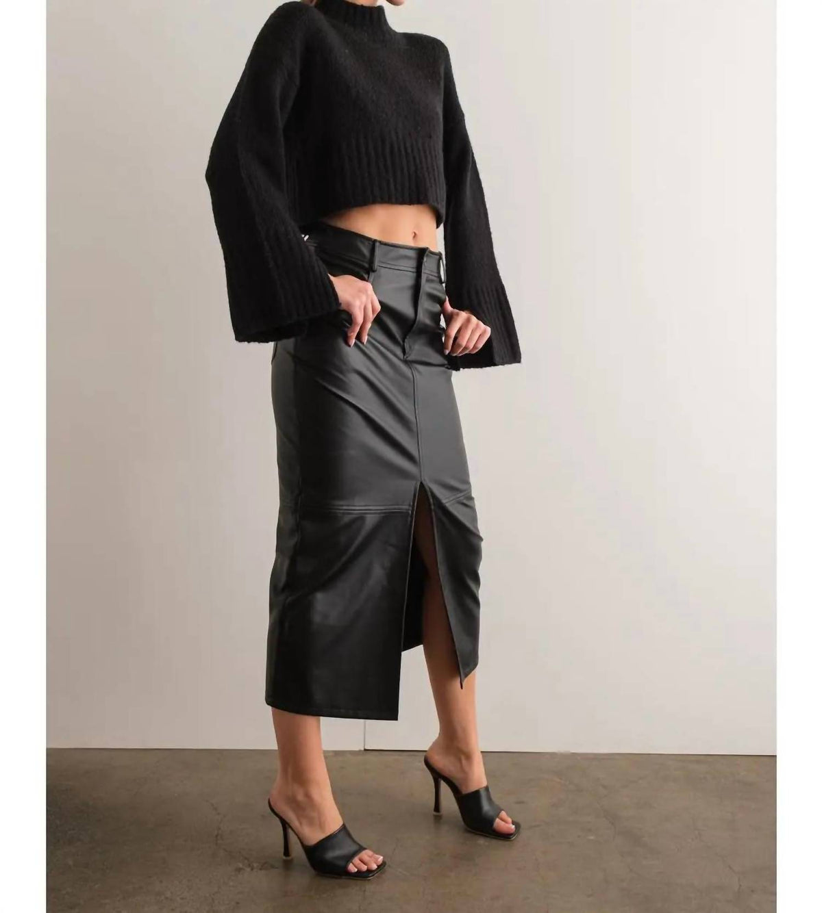 Papermoon - Khloe Mock Neck Knit Top