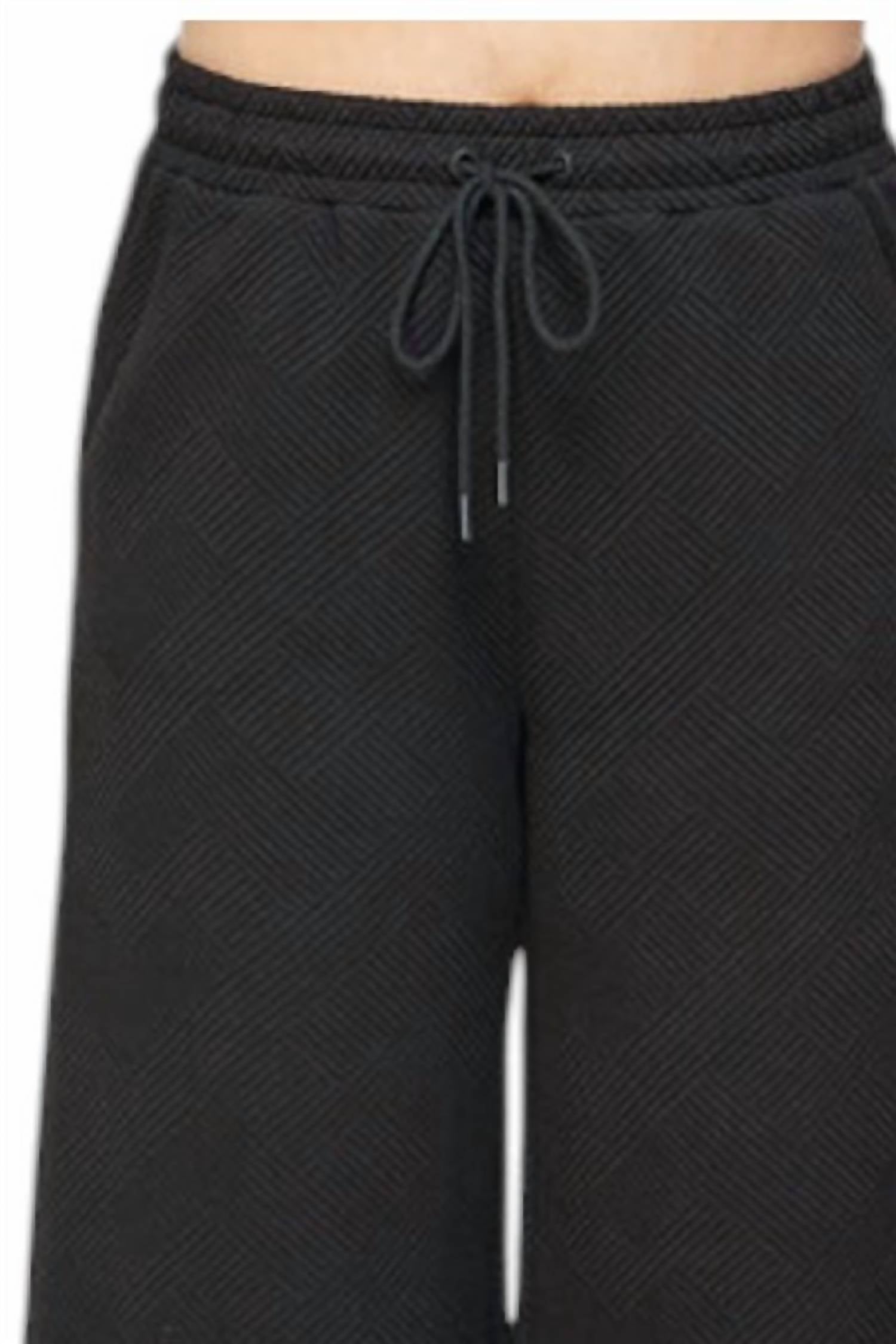 See And Be Seen - Plus Size Textured Cropped Pants