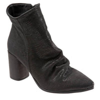 bueno Women's Jana Scrunchy Boots in black leather - women's shoe - detail view
