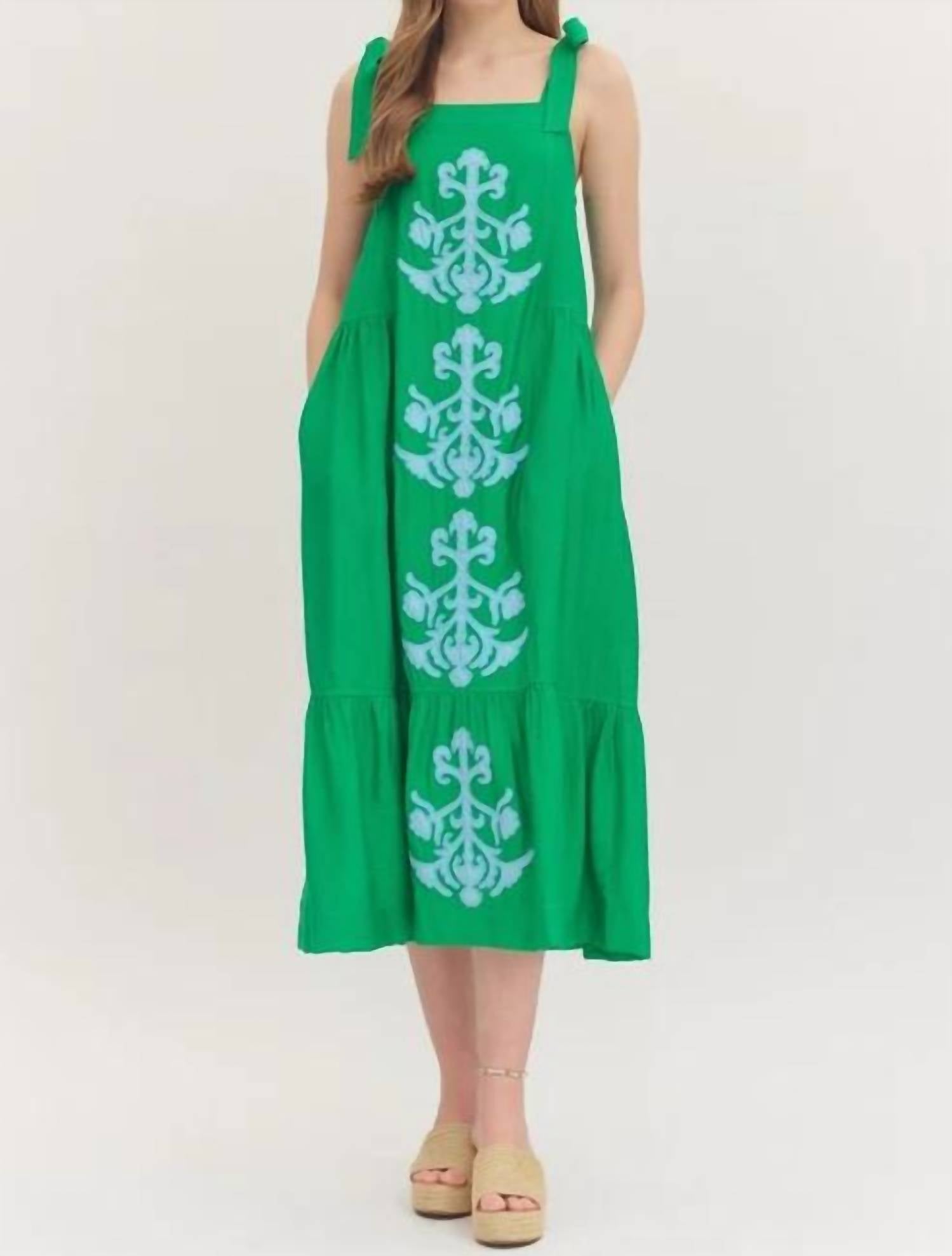Entro - Classy Lady Midi Dress