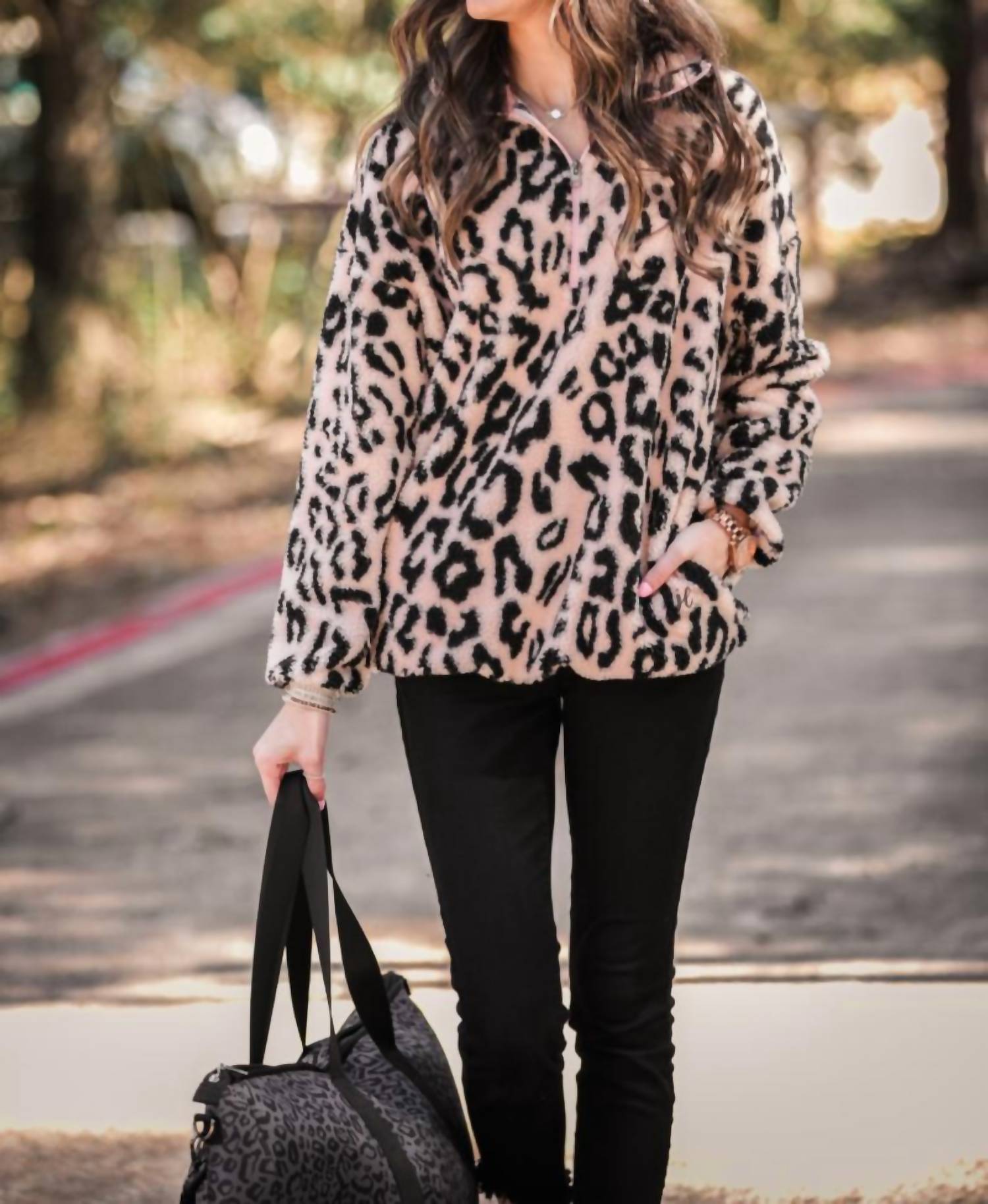 Jess Lea - On Repeat Pullover