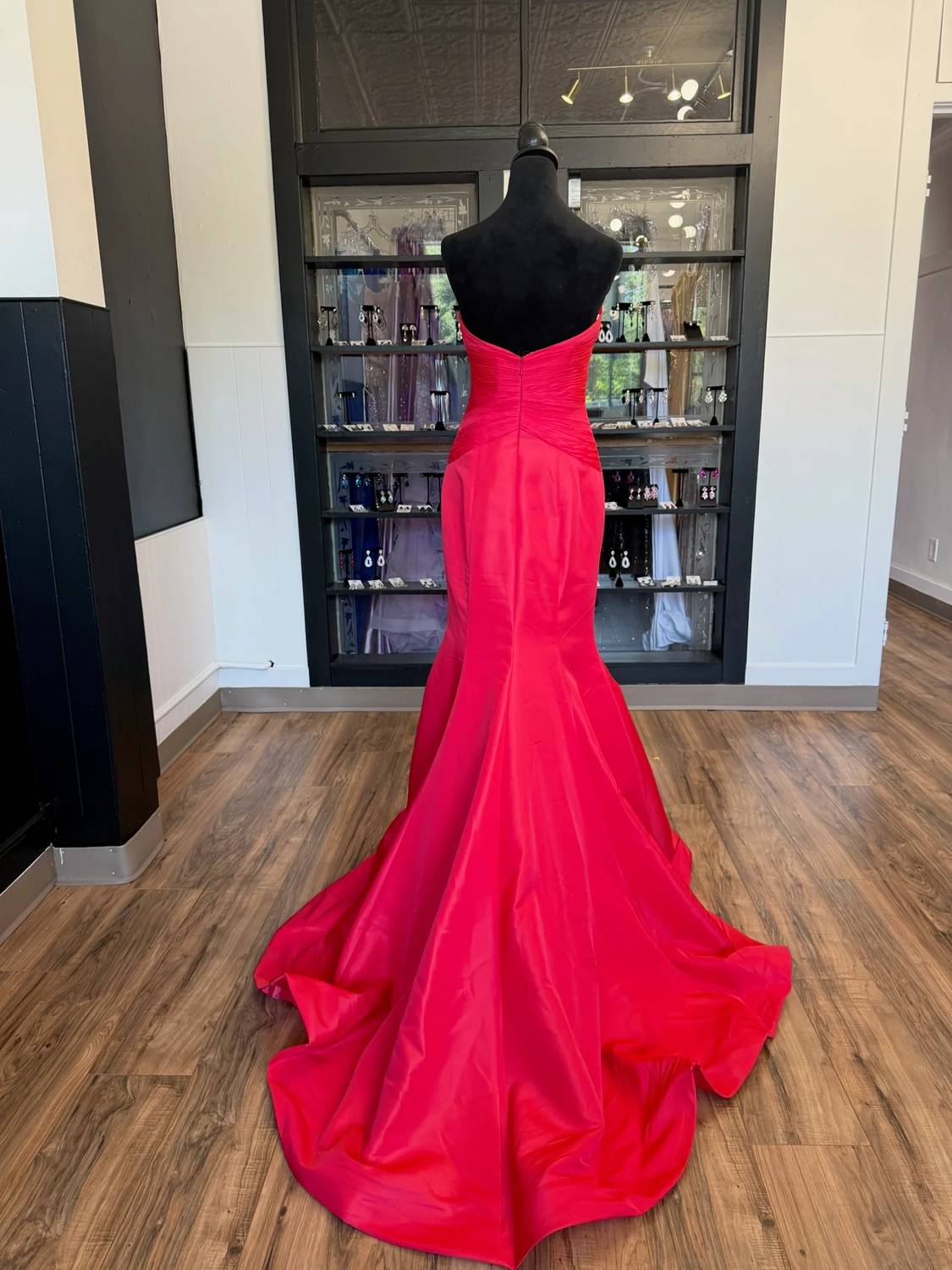 Sherri Hill - Women's Strapless Mermaid Dress