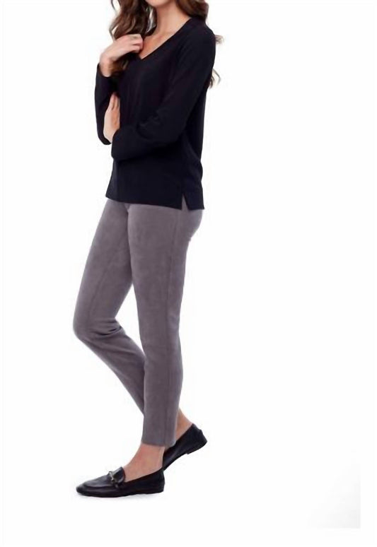 Iltm - amber long sleeve v-neck t-shirt