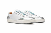 Royal Albartross - Women's Primrose Spikeless Wingtip Designer Golf Shoe