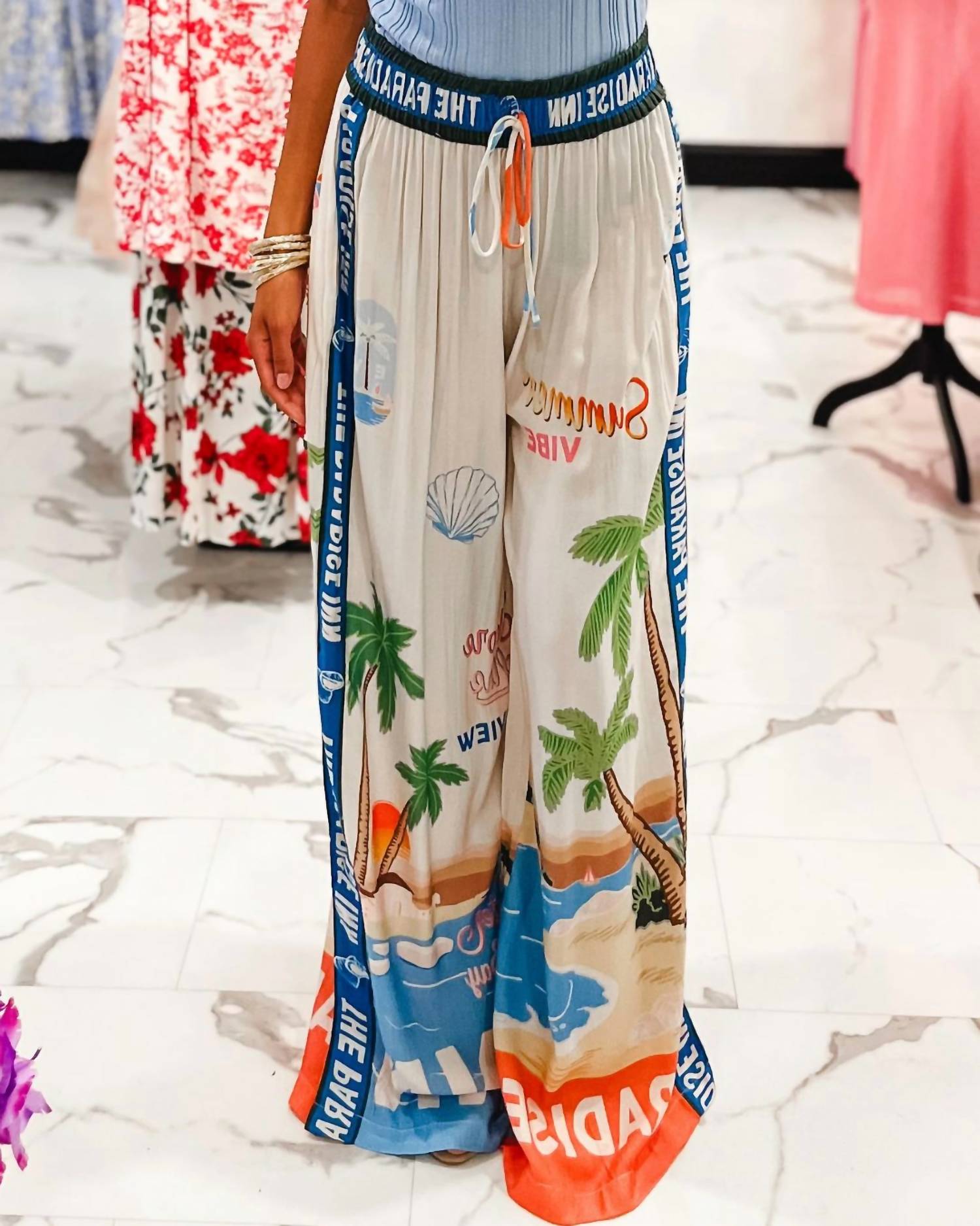 Vintage Havana - Paradise Inn Printed Wide Leg Pants