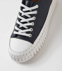 Django & Juliette - Women's Baselo Platform Sneaker
