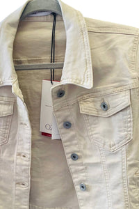 Q2 - Women's Basic Denim Trucker Jacket