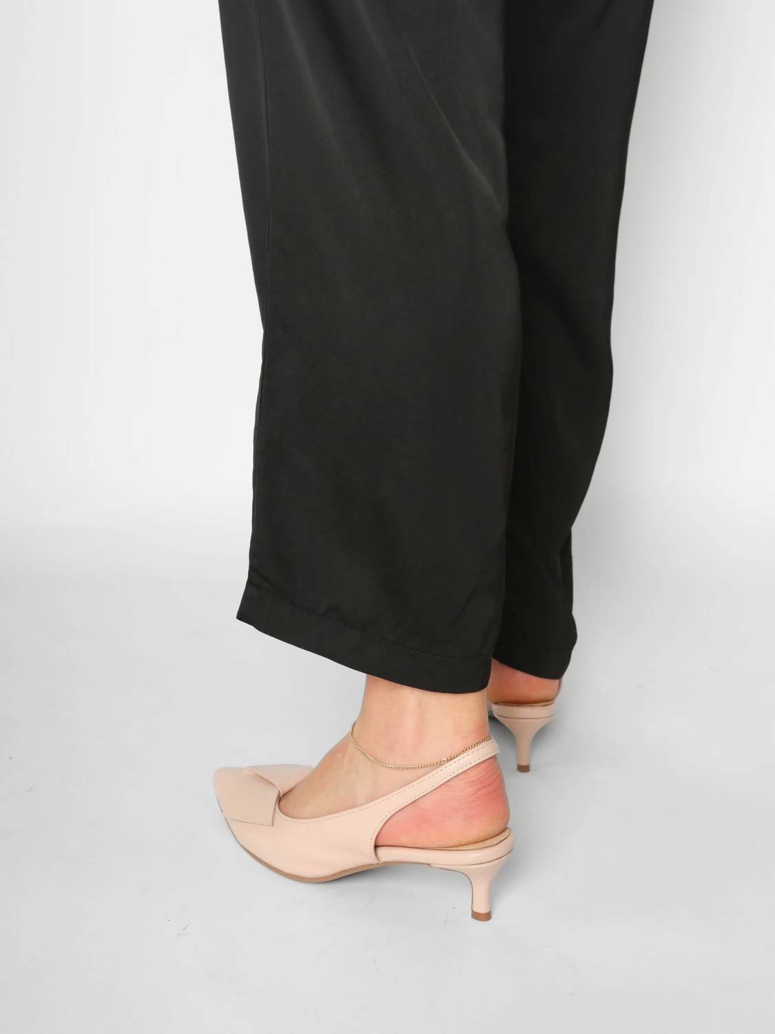 All Black - Women's Flatbow Kitten Slingback Heel