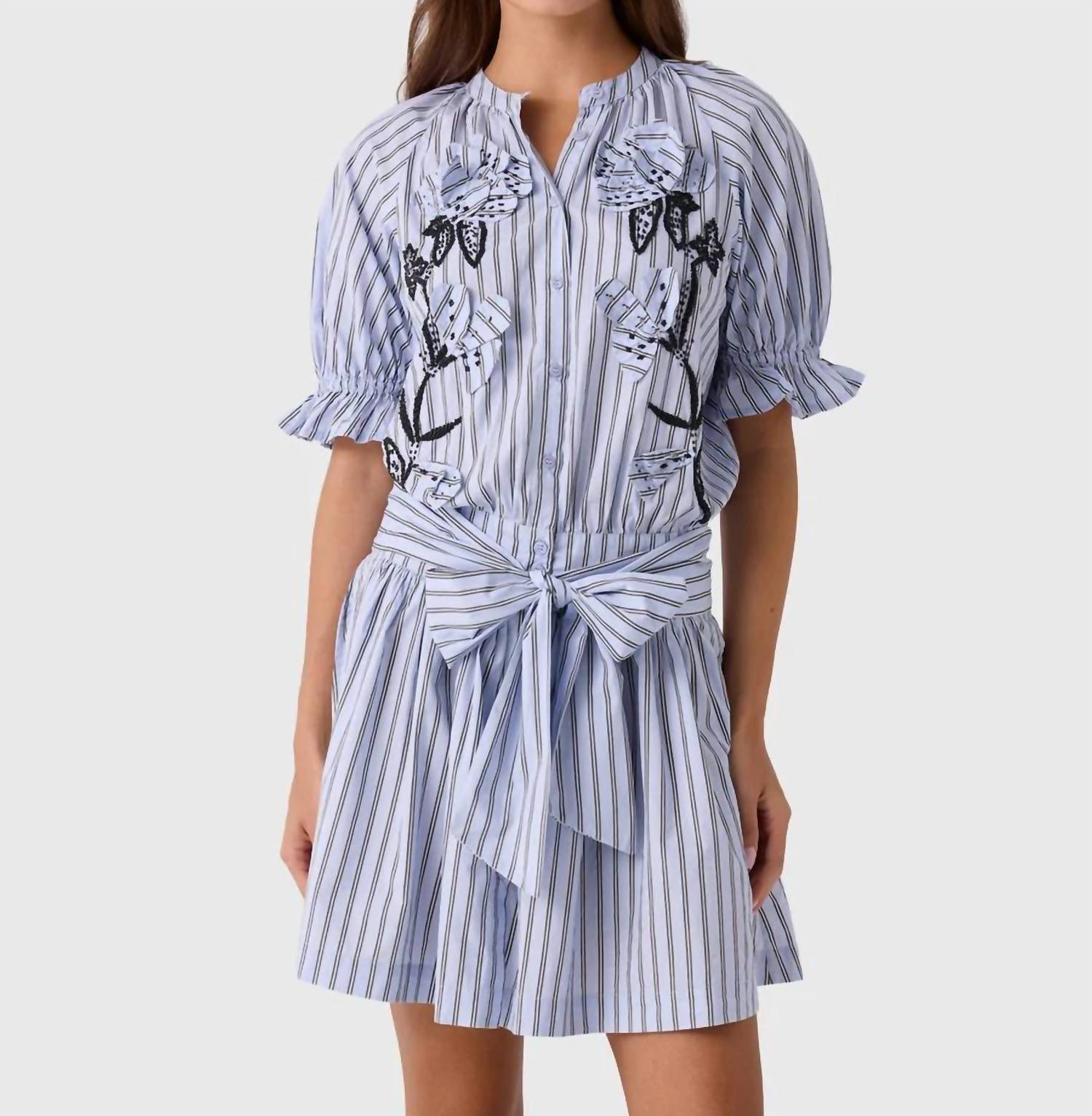 Essentiel Antwerp - Jindonesia 3D Flower Shirt Dress