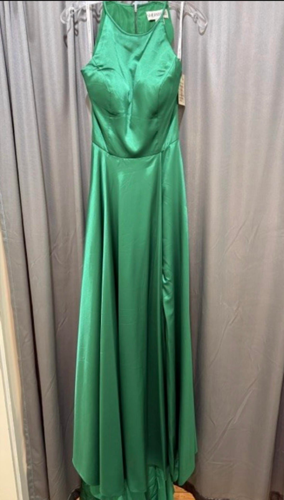 Sherri Hill - Women's Halter-neck Long Gown