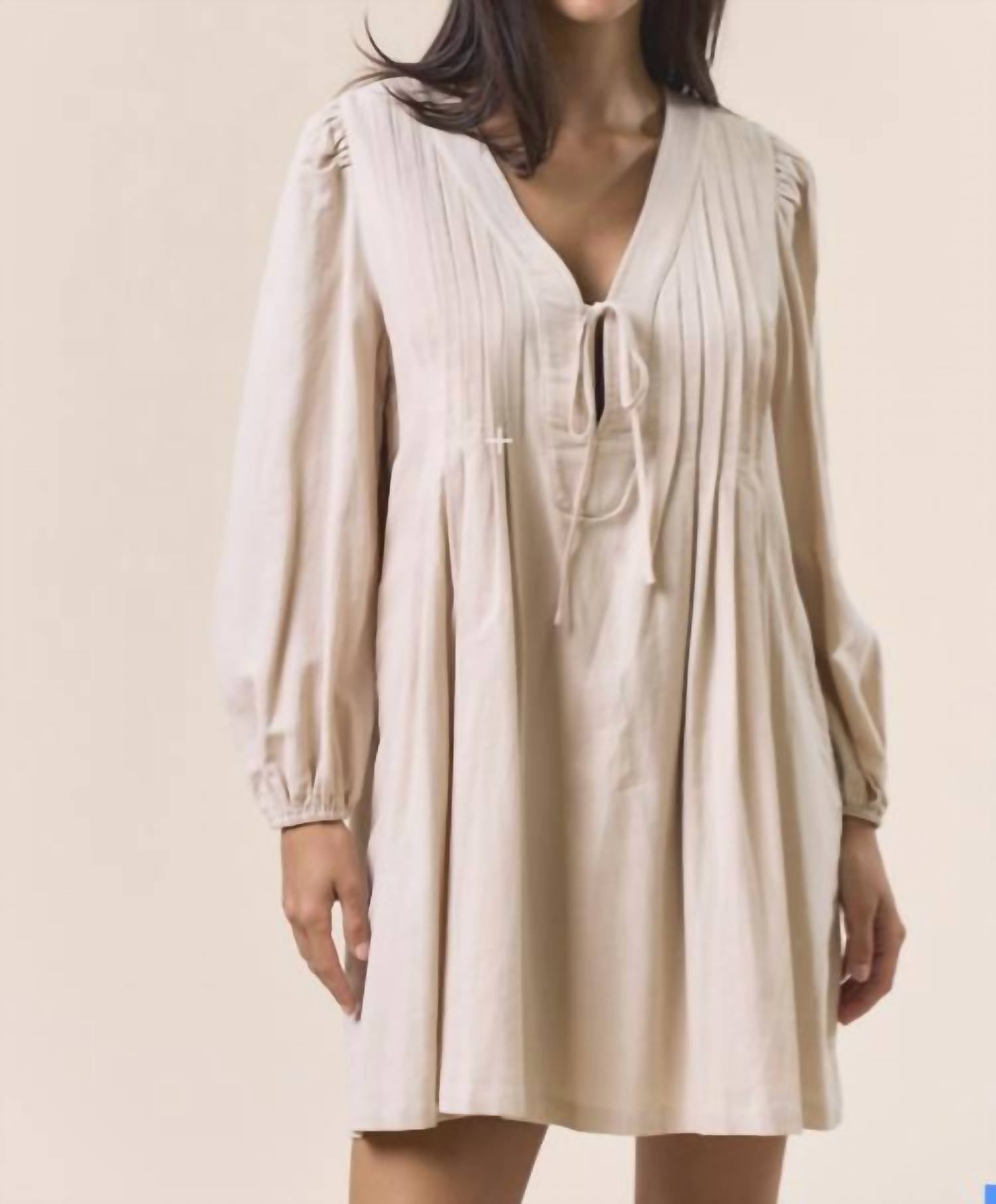 Lalavon - Vee neck puff sleeve Dress